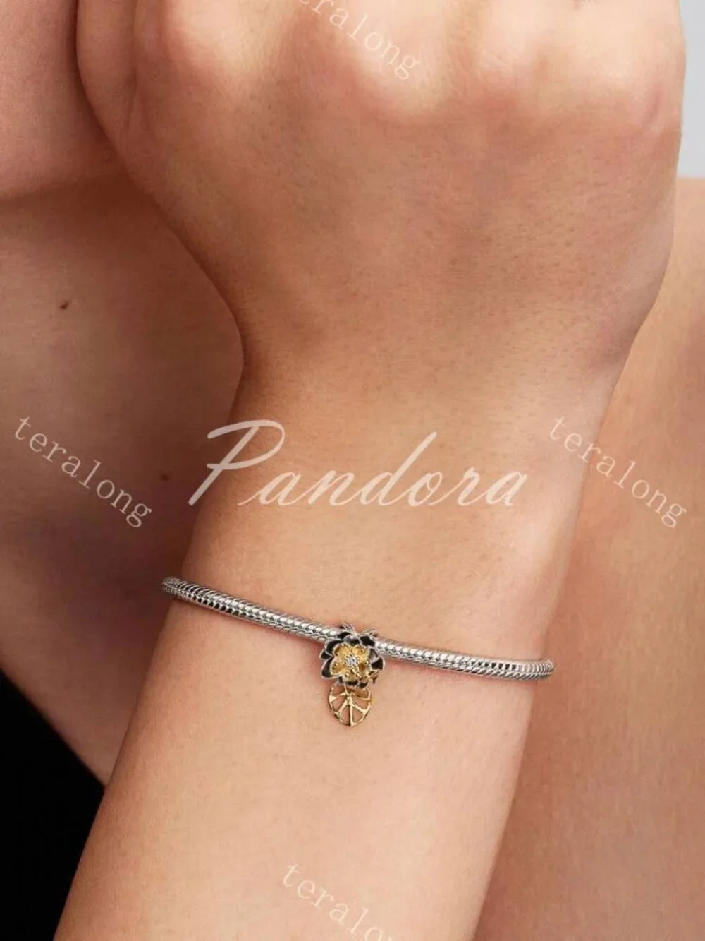 Pandora Disney Princess Tiana Water Lily Lab-grown Diamond Charm